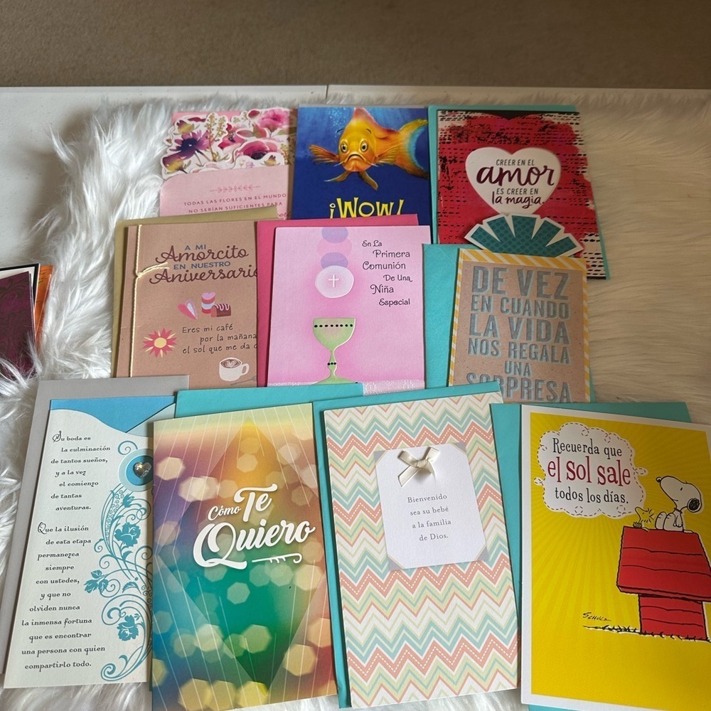 🩵5/$8 Colorful Greeting Cards Collection